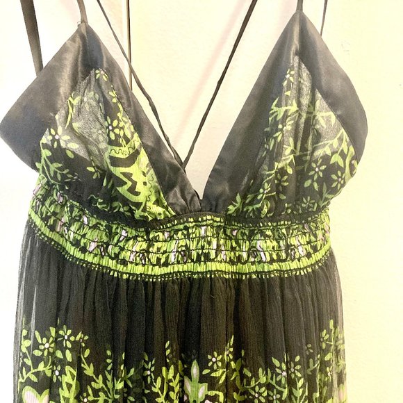 XS Bebe Green & Black Sheer, Lined Maxi Dress - Picture 15 of 15